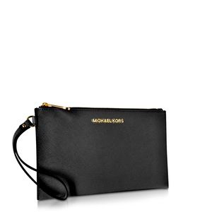 Micheal Kors Large zip clutch wristlet